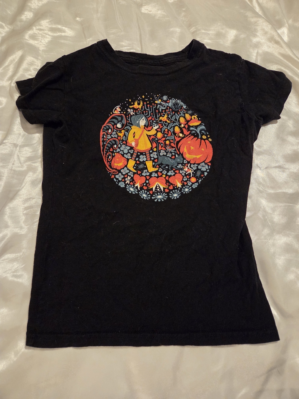 Coraline Laika Studios Halloween Graphic Tee Shirt S